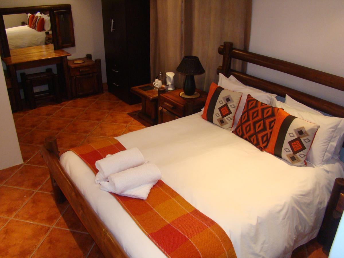 Oppi Rotse Guesthouse Saint Lucia Estuary Exterior foto