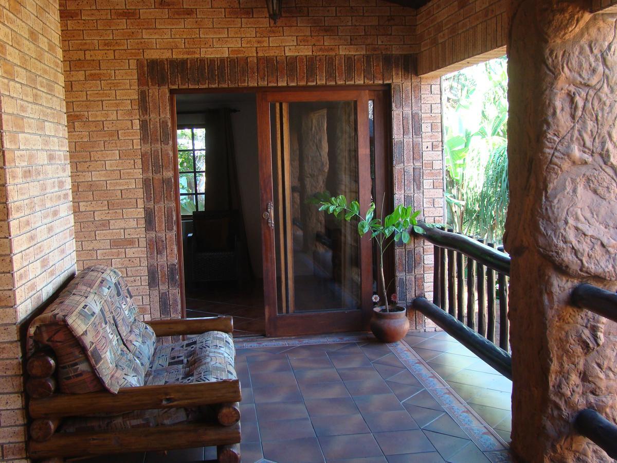 Oppi Rotse Guesthouse Saint Lucia Estuary Exterior foto